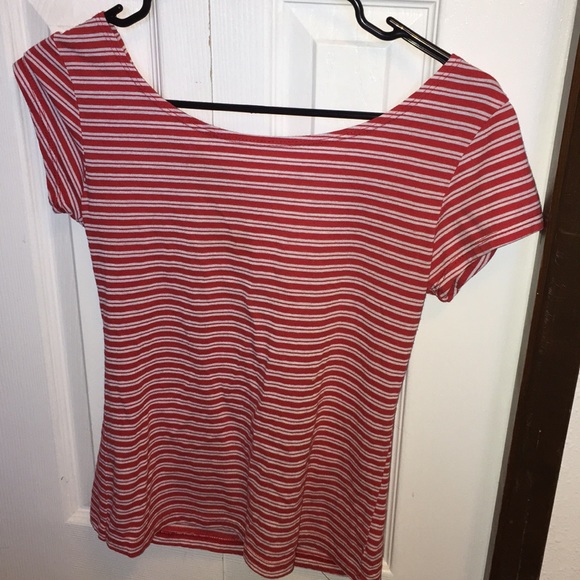 Striped shirt with bow back from Urban Outfitters - Picture 1 of 3
